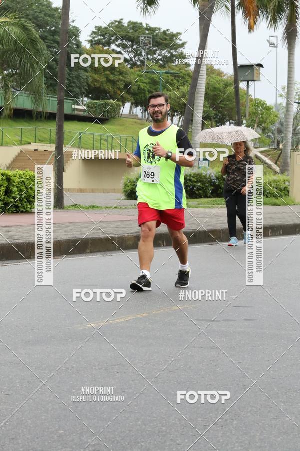 Buy your photos of the eventREI E RAINHA DO ASFALTO CORRIDA E CAMINHADA on Fotop