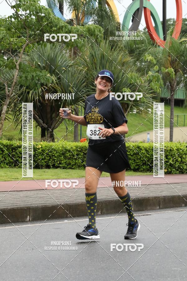 Buy your photos of the eventREI E RAINHA DO ASFALTO CORRIDA E CAMINHADA on Fotop