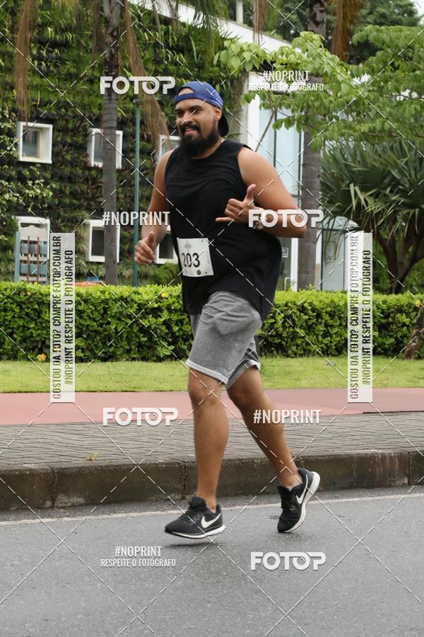 Buy your photos of the eventREI E RAINHA DO ASFALTO CORRIDA E CAMINHADA on Fotop