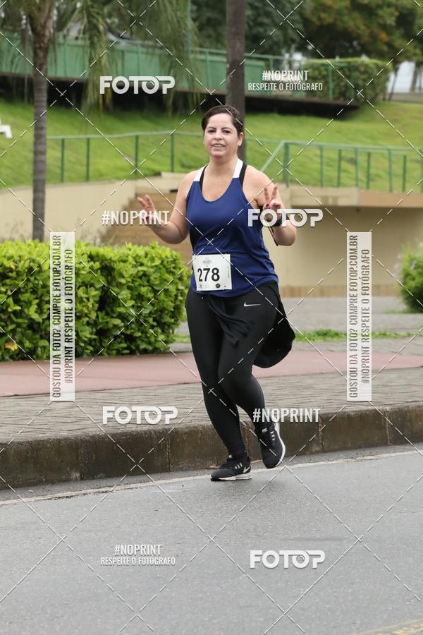 Buy your photos of the eventREI E RAINHA DO ASFALTO CORRIDA E CAMINHADA on Fotop