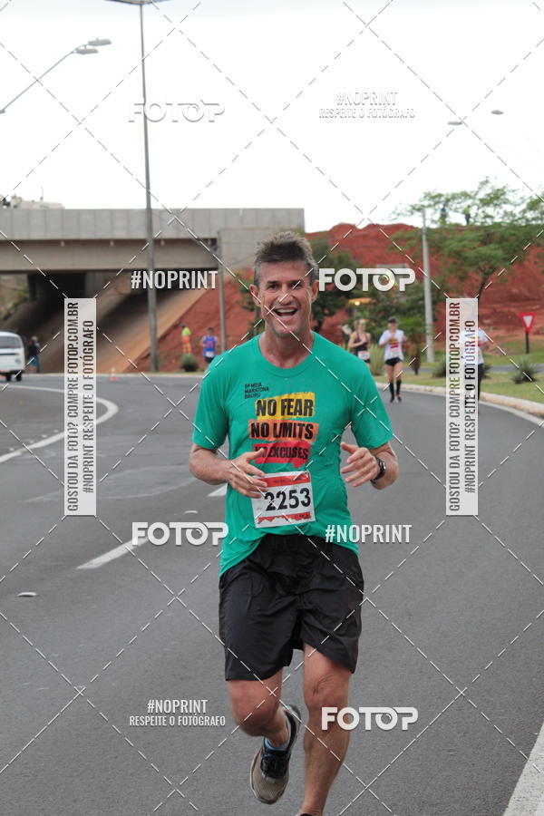 Buy your photos of the event6� Meia Maratona de Bauru on Fotop