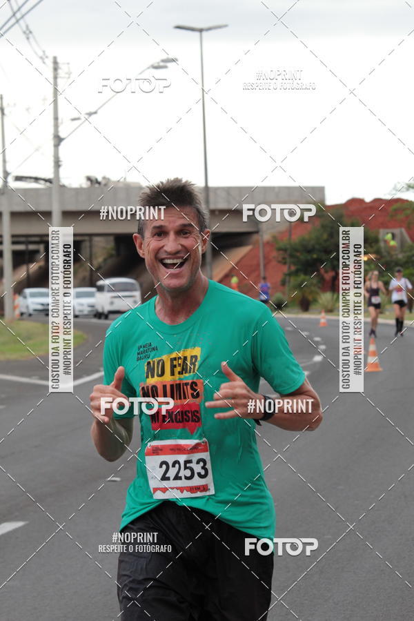 Buy your photos of the event6� Meia Maratona de Bauru on Fotop