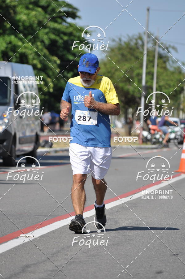 Buy your photos of the event21KES - MEIA MARATONA DO ESPRITO SANTO on Fotop
