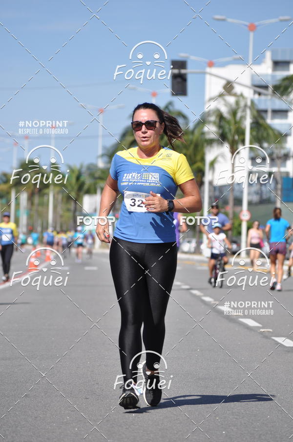 Buy your photos of the event21KES - MEIA MARATONA DO ESPRITO SANTO on Fotop