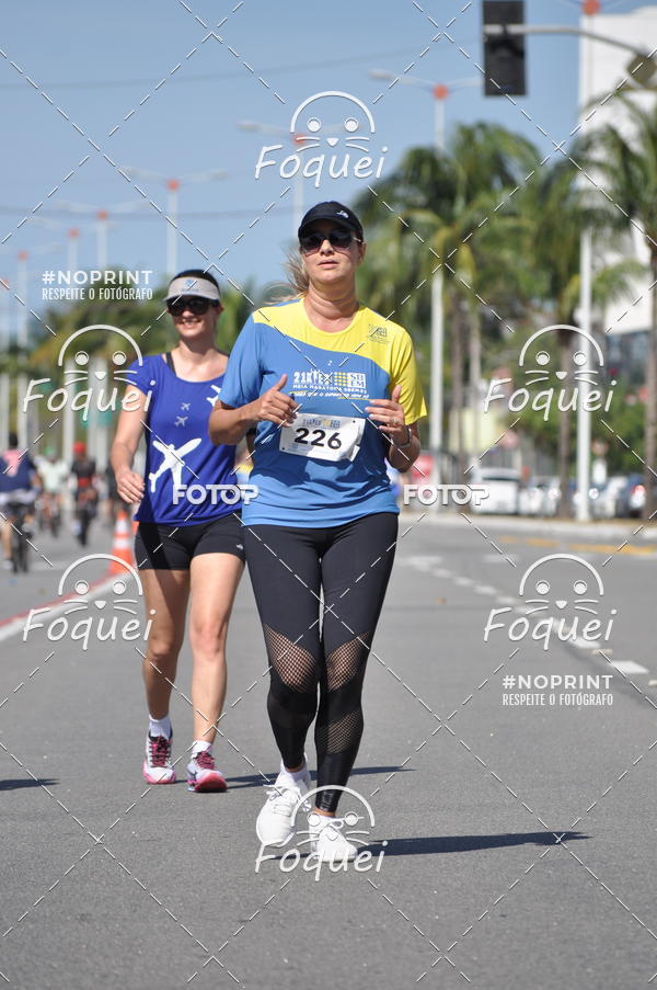 Buy your photos of the event21KES - MEIA MARATONA DO ESPRITO SANTO on Fotop