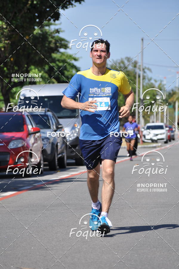Buy your photos of the event21KES - MEIA MARATONA DO ESPRITO SANTO on Fotop