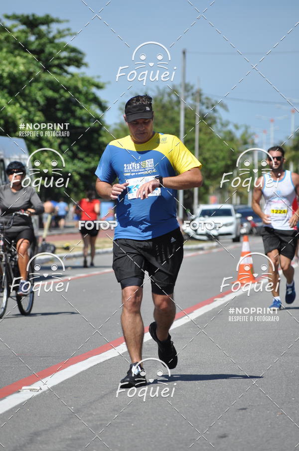 Buy your photos of the event21KES - MEIA MARATONA DO ESPRITO SANTO on Fotop