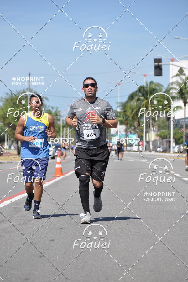 Buy your photos of the event21KES - MEIA MARATONA DO ESPRITO SANTO on Fotop