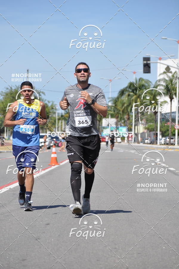 Buy your photos of the event21KES - MEIA MARATONA DO ESPRITO SANTO on Fotop