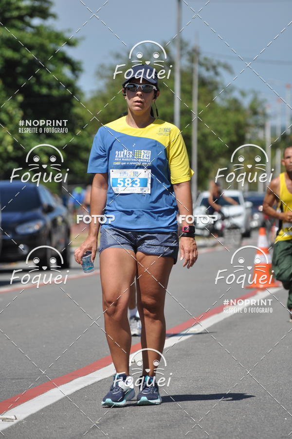 Buy your photos of the event21KES - MEIA MARATONA DO ESPRITO SANTO on Fotop
