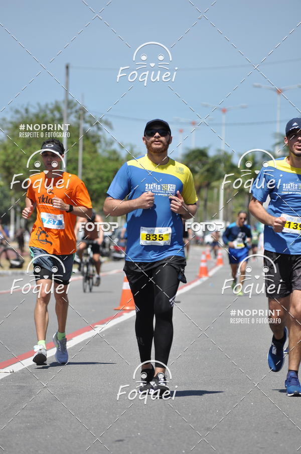 Buy your photos of the event21KES - MEIA MARATONA DO ESPRITO SANTO on Fotop