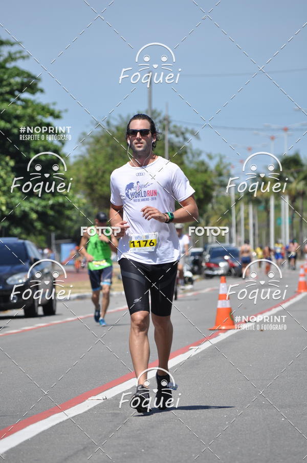 Buy your photos of the event21KES - MEIA MARATONA DO ESPRITO SANTO on Fotop
