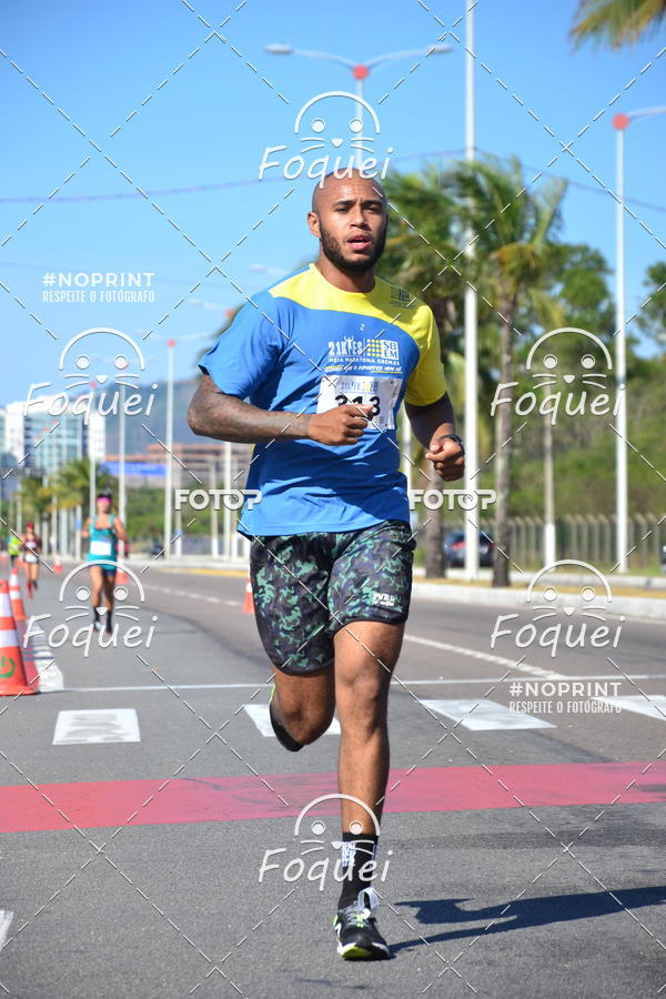 Acquista le foto dell'evento21KES - MEIA MARATONA DO ESPRITO SANTO in Fotop