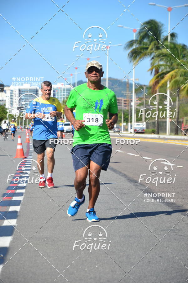 Buy your photos of the event21KES - MEIA MARATONA DO ESP�RITO SANTO on Fotop