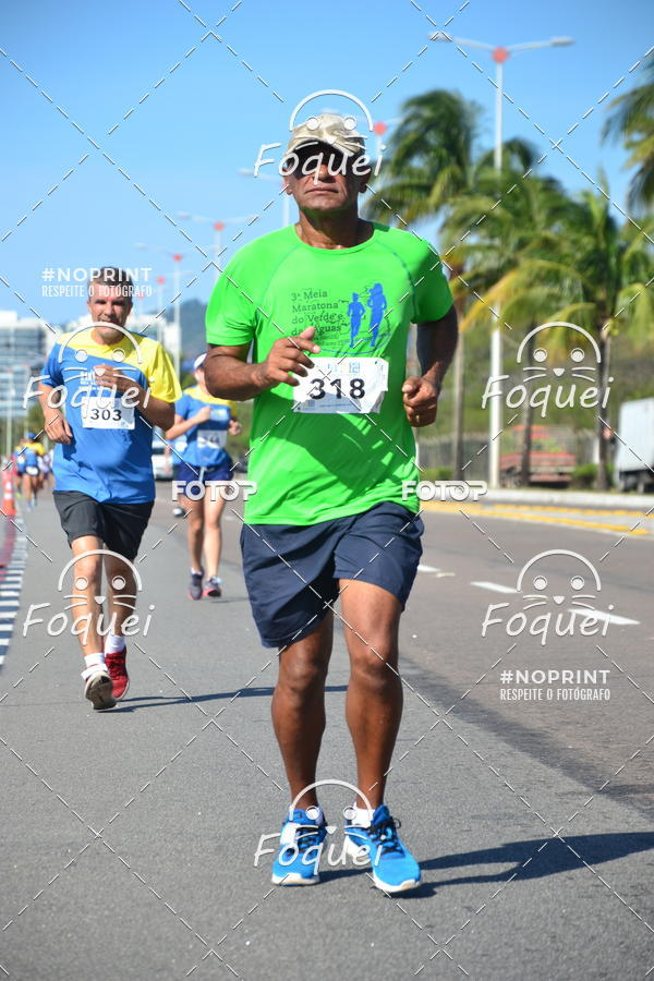 Buy your photos of the event21KES - MEIA MARATONA DO ESP�RITO SANTO on Fotop