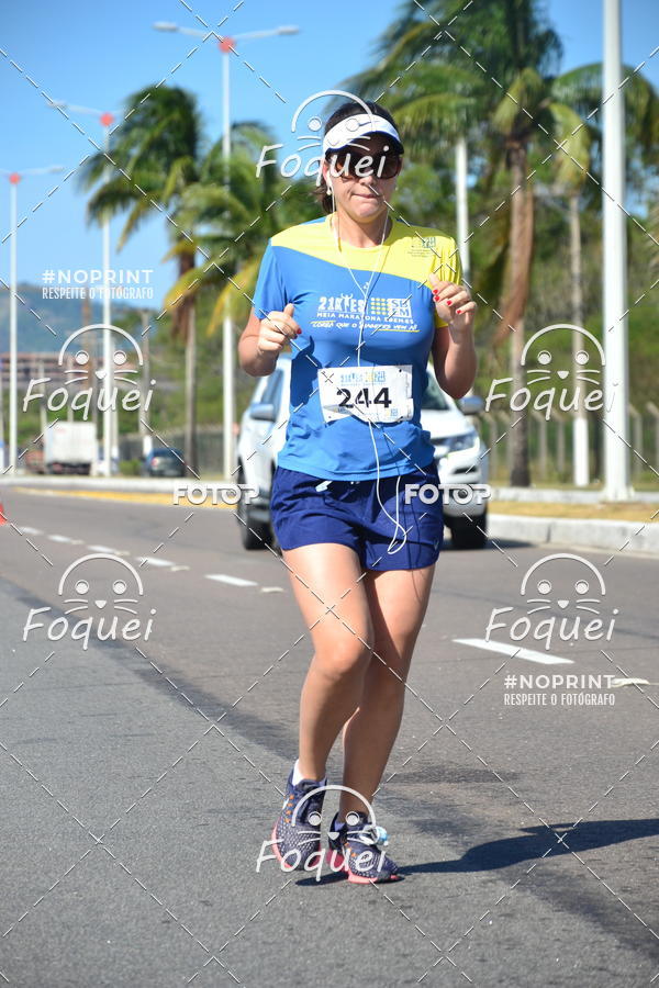 Buy your photos of the event21KES - MEIA MARATONA DO ESP�RITO SANTO on Fotop