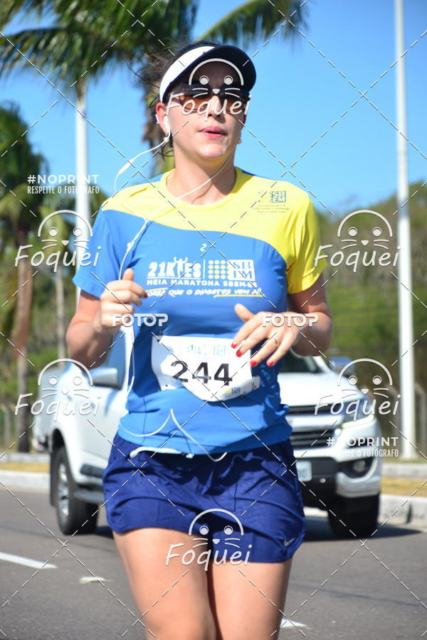 Buy your photos of the event21KES - MEIA MARATONA DO ESP�RITO SANTO on Fotop
