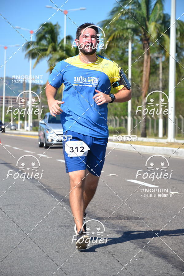 Buy your photos of the event21KES - MEIA MARATONA DO ESPRITO SANTO on Fotop