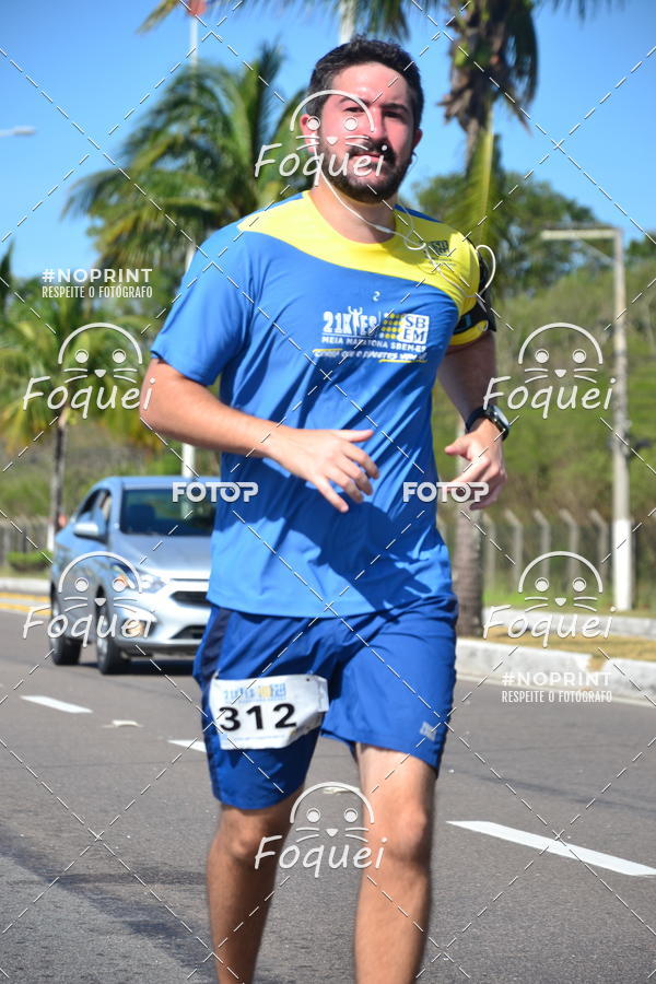 Buy your photos of the event21KES - MEIA MARATONA DO ESPRITO SANTO on Fotop