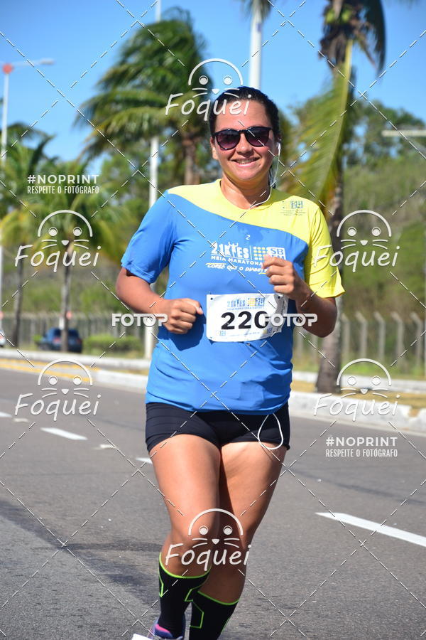 Buy your photos of the event21KES - MEIA MARATONA DO ESPRITO SANTO on Fotop
