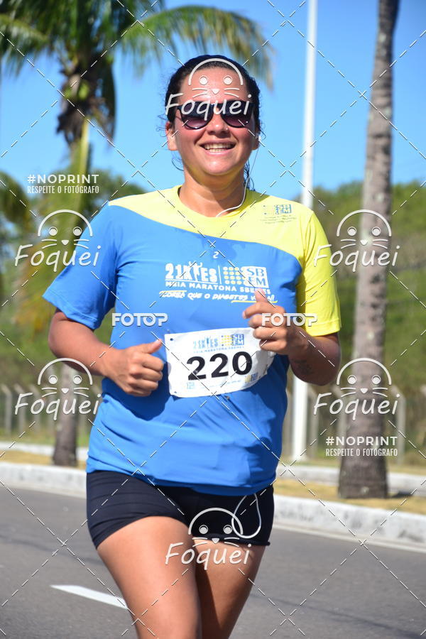 Buy your photos of the event21KES - MEIA MARATONA DO ESP�RITO SANTO on Fotop