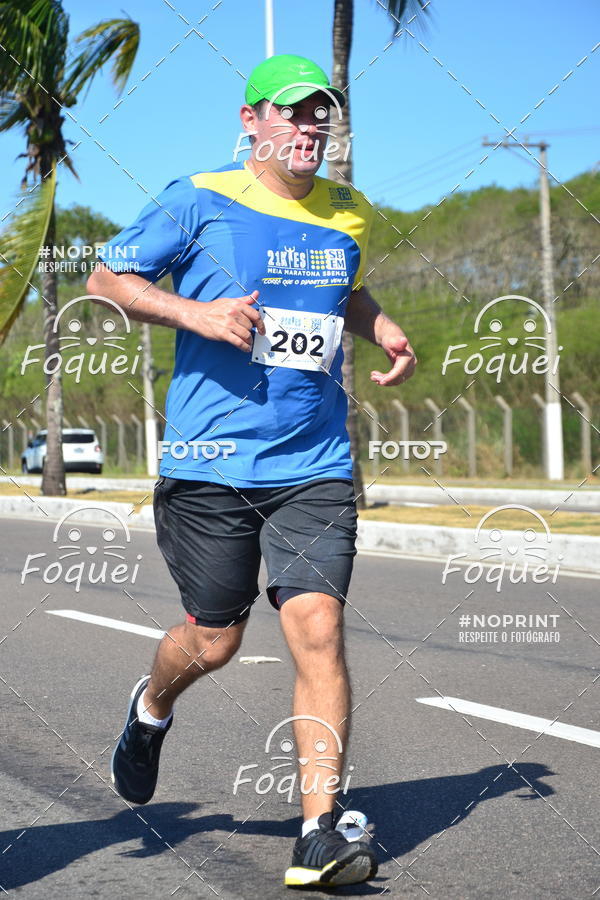 Buy your photos of the event21KES - MEIA MARATONA DO ESP�RITO SANTO on Fotop