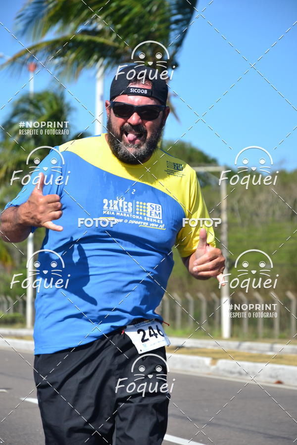 Buy your photos of the event21KES - MEIA MARATONA DO ESP�RITO SANTO on Fotop