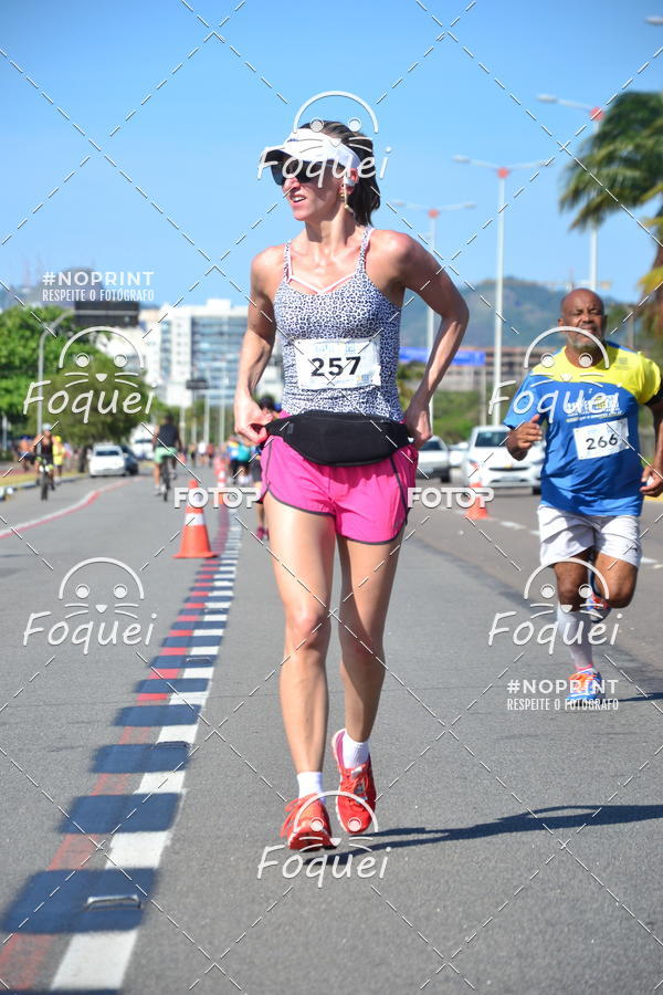 Buy your photos of the event21KES - MEIA MARATONA DO ESP�RITO SANTO on Fotop