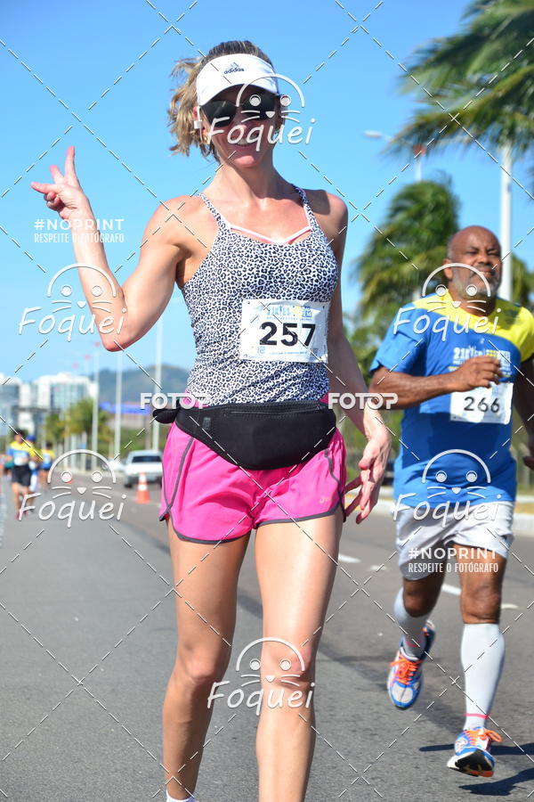 Buy your photos of the event21KES - MEIA MARATONA DO ESP�RITO SANTO on Fotop