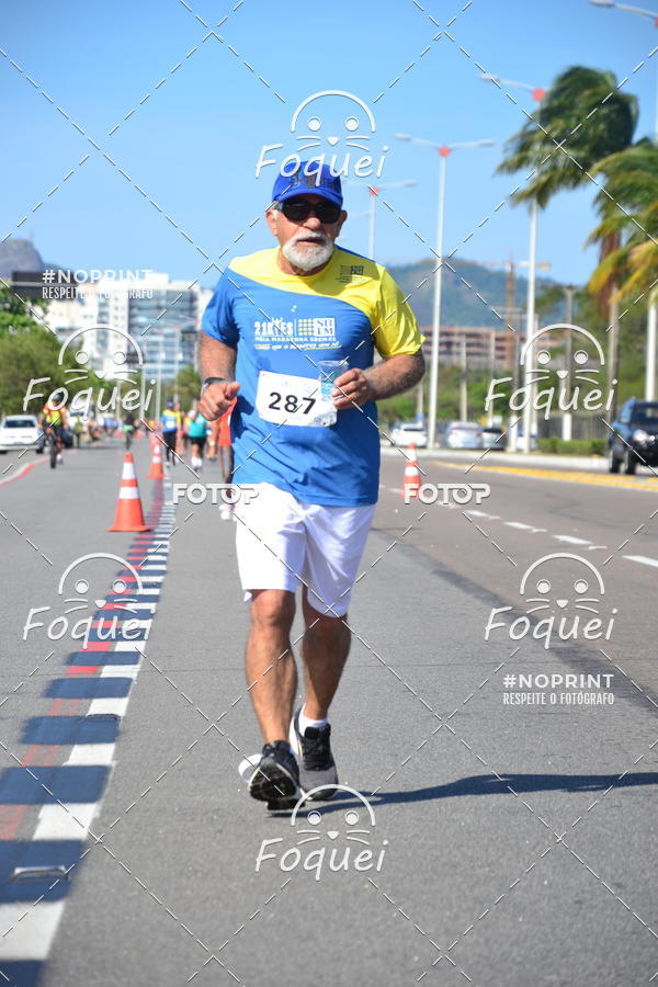 Buy your photos of the event21KES - MEIA MARATONA DO ESP�RITO SANTO on Fotop