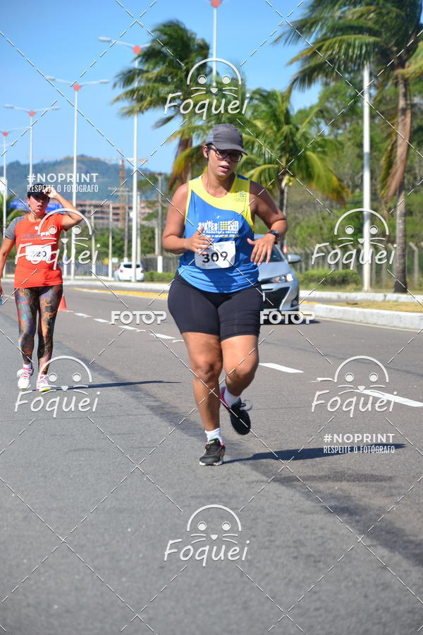 Buy your photos of the event21KES - MEIA MARATONA DO ESP�RITO SANTO on Fotop