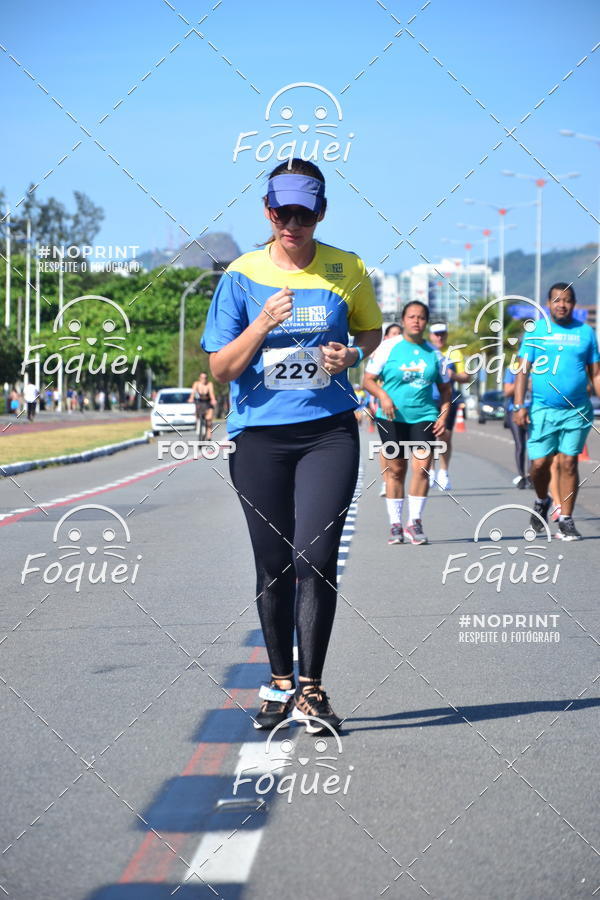 Buy your photos of the event21KES - MEIA MARATONA DO ESP�RITO SANTO on Fotop