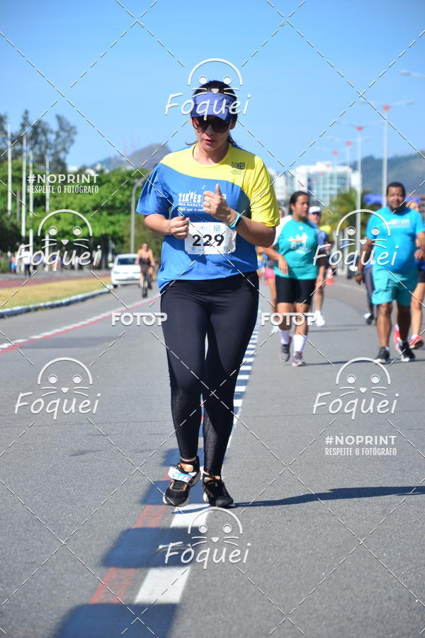 Buy your photos of the event21KES - MEIA MARATONA DO ESP�RITO SANTO on Fotop