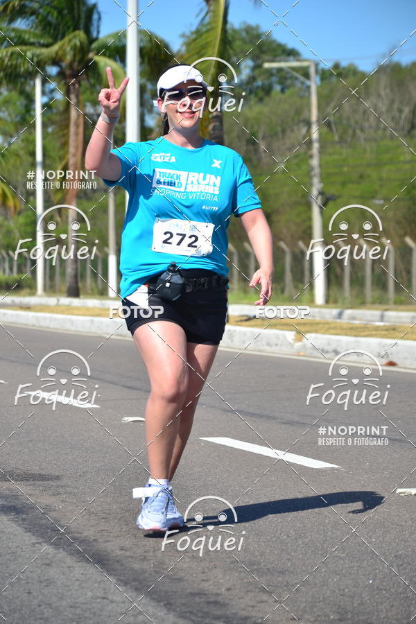 Buy your photos of the event21KES - MEIA MARATONA DO ESP�RITO SANTO on Fotop