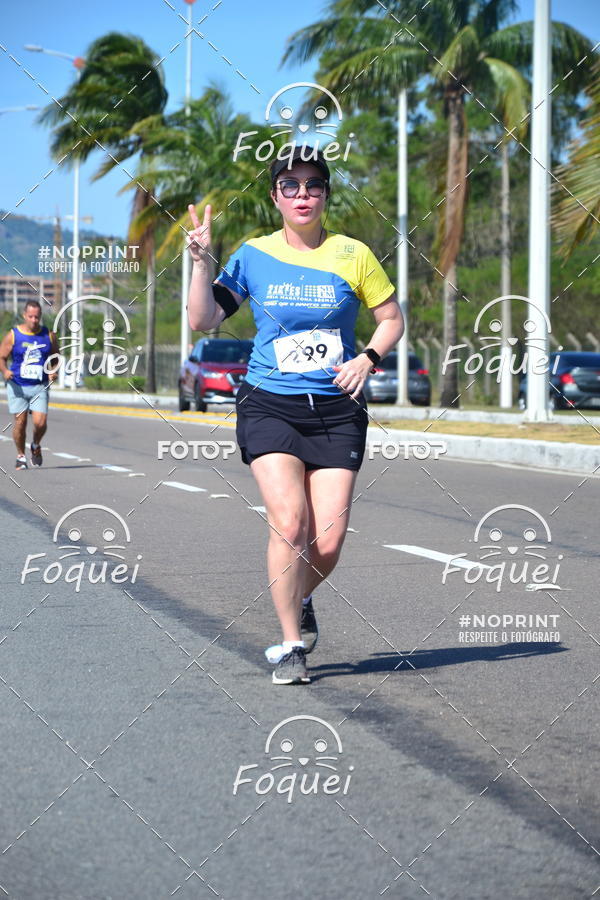Buy your photos of the event21KES - MEIA MARATONA DO ESP�RITO SANTO on Fotop