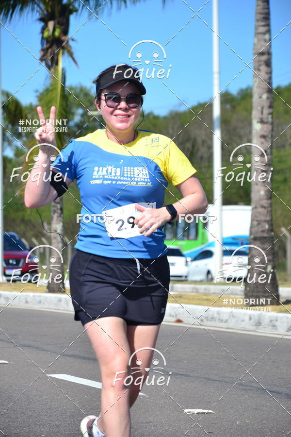 Buy your photos of the event21KES - MEIA MARATONA DO ESP�RITO SANTO on Fotop