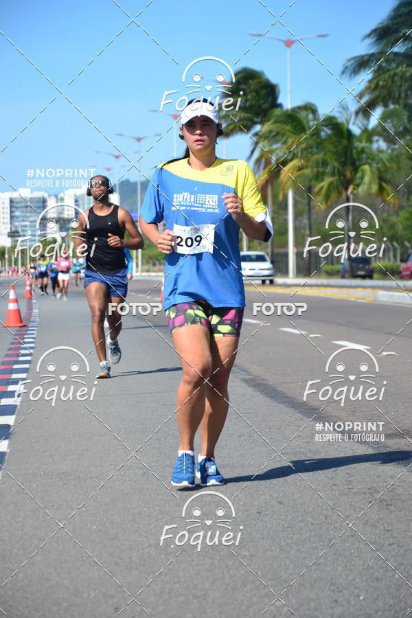 Buy your photos of the event21KES - MEIA MARATONA DO ESP�RITO SANTO on Fotop