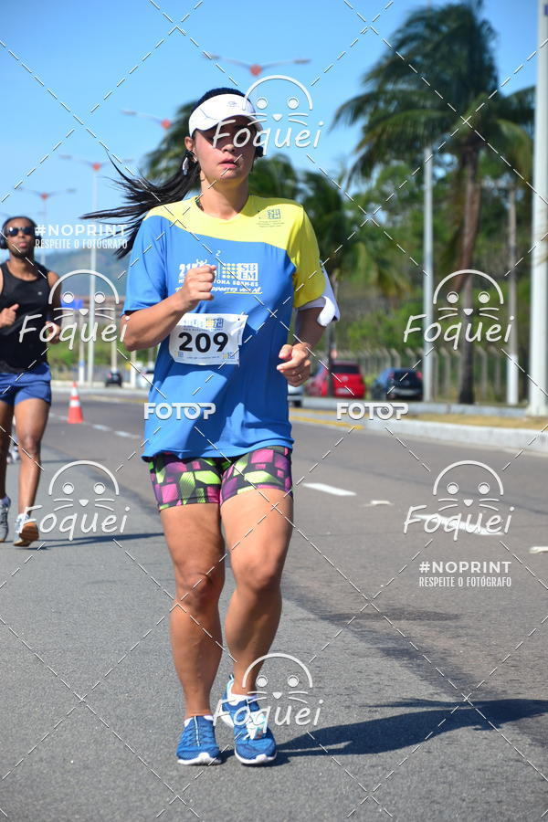 Buy your photos of the event21KES - MEIA MARATONA DO ESP�RITO SANTO on Fotop