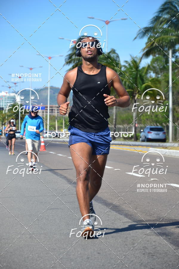 Buy your photos of the event21KES - MEIA MARATONA DO ESP�RITO SANTO on Fotop