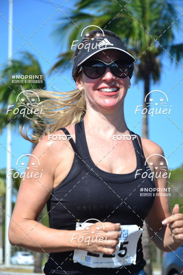 Buy your photos of the event21KES - MEIA MARATONA DO ESP�RITO SANTO on Fotop