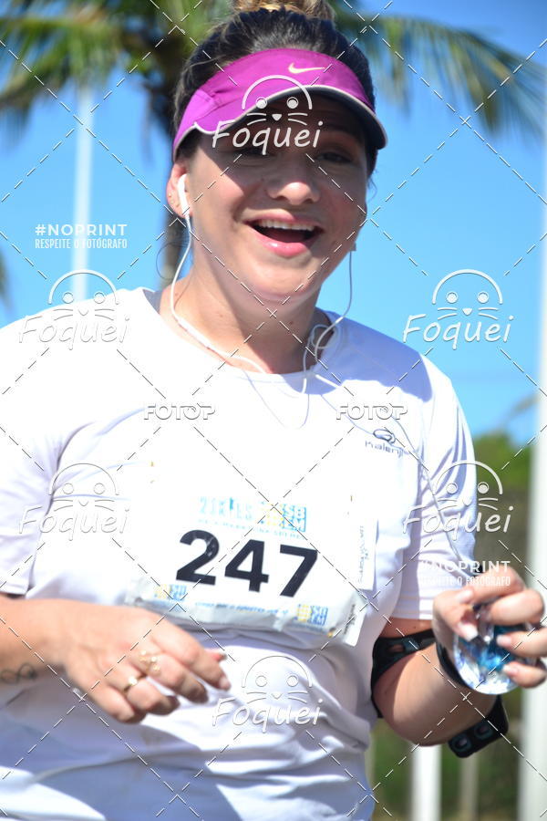 Buy your photos of the event21KES - MEIA MARATONA DO ESP�RITO SANTO on Fotop