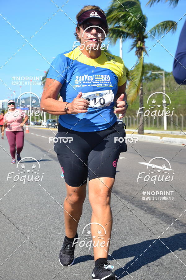 Compre suas fotos do evento21KES - MEIA MARATONA DO ESPRITO SANTO no Fotop