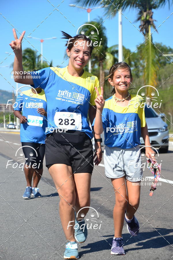 Buy your photos of the event21KES - MEIA MARATONA DO ESPRITO SANTO on Fotop