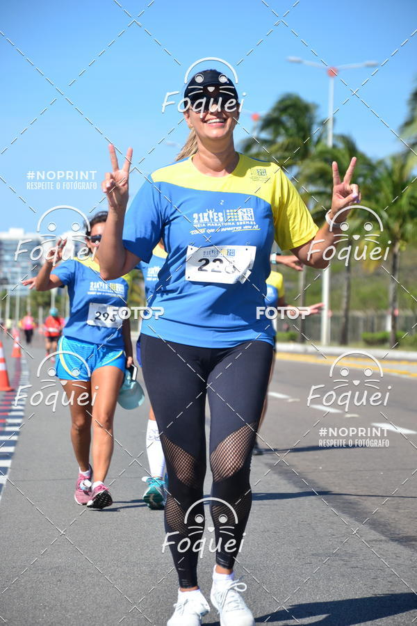 Buy your photos of the event21KES - MEIA MARATONA DO ESP�RITO SANTO on Fotop