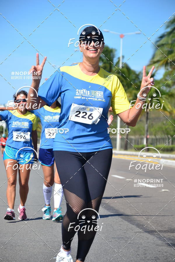 Buy your photos of the event21KES - MEIA MARATONA DO ESP�RITO SANTO on Fotop