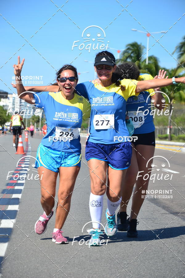 Buy your photos of the event21KES - MEIA MARATONA DO ESP�RITO SANTO on Fotop