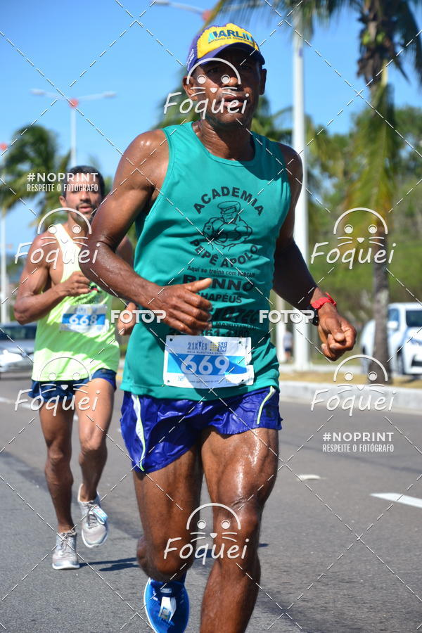 Buy your photos of the event21KES - MEIA MARATONA DO ESPRITO SANTO on Fotop