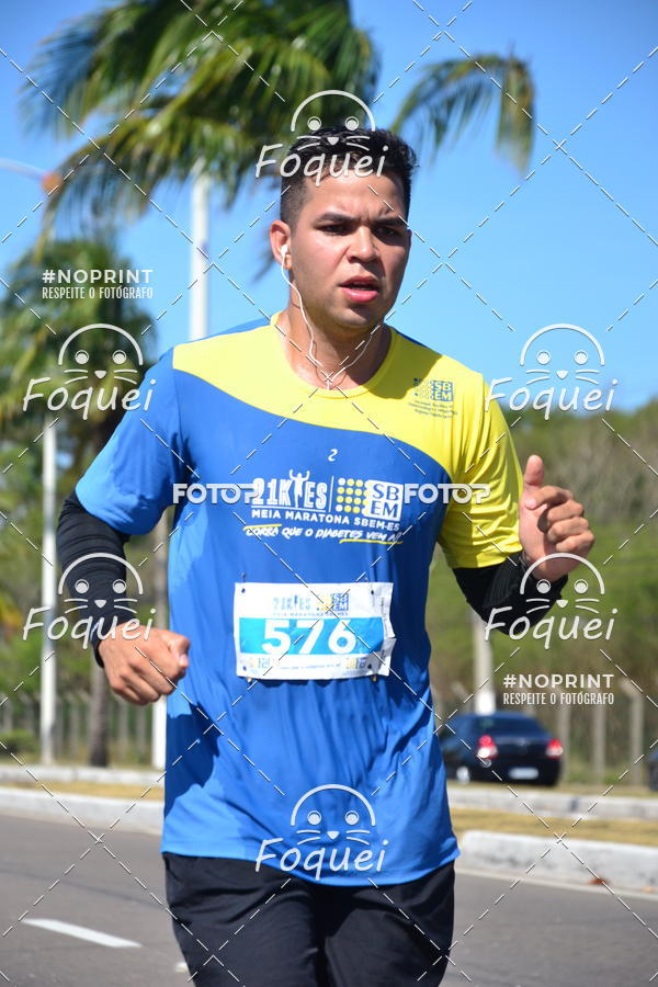 Buy your photos of the event21KES - MEIA MARATONA DO ESPRITO SANTO on Fotop