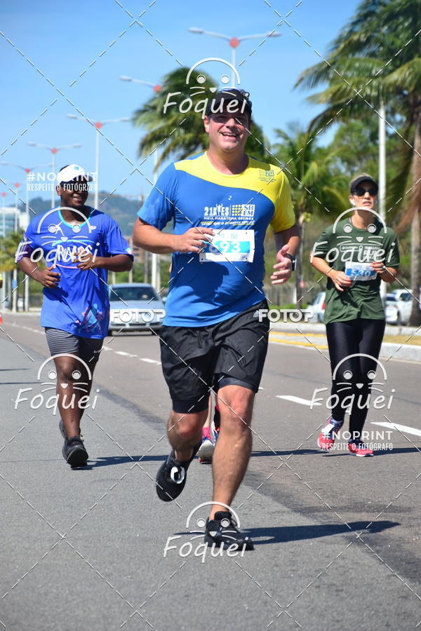 Buy your photos of the event21KES - MEIA MARATONA DO ESPRITO SANTO on Fotop