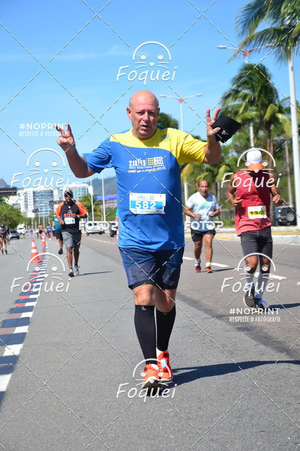 Buy your photos of the event21KES - MEIA MARATONA DO ESPRITO SANTO on Fotop